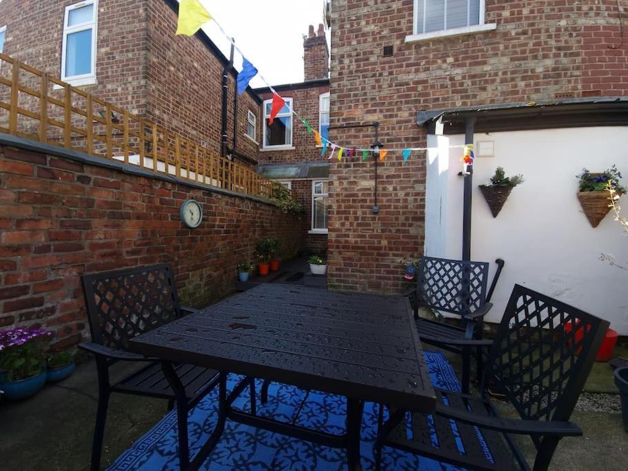Gorgeous Edwardian Terrace In Old Trafford Villa Manchester Exteriör bild